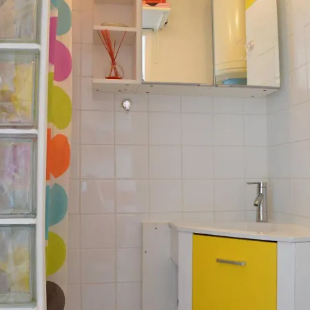 Appt 2 Pieces, Mezzanine, Piscine, Tennis - Saint Pierre La - Fr-1-229d-95 Apartment Fleury (Aude)