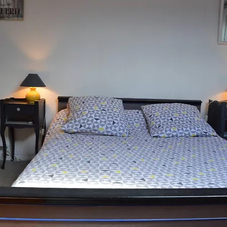 Appt 2 Pieces, Mezzanine, Piscine, Tennis - Saint Pierre La - Fr-1-229d-95 Apartment *